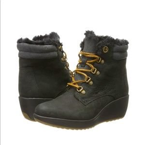 Sperry Luca Peak Wedge Weatherproof Boot Size 6.5